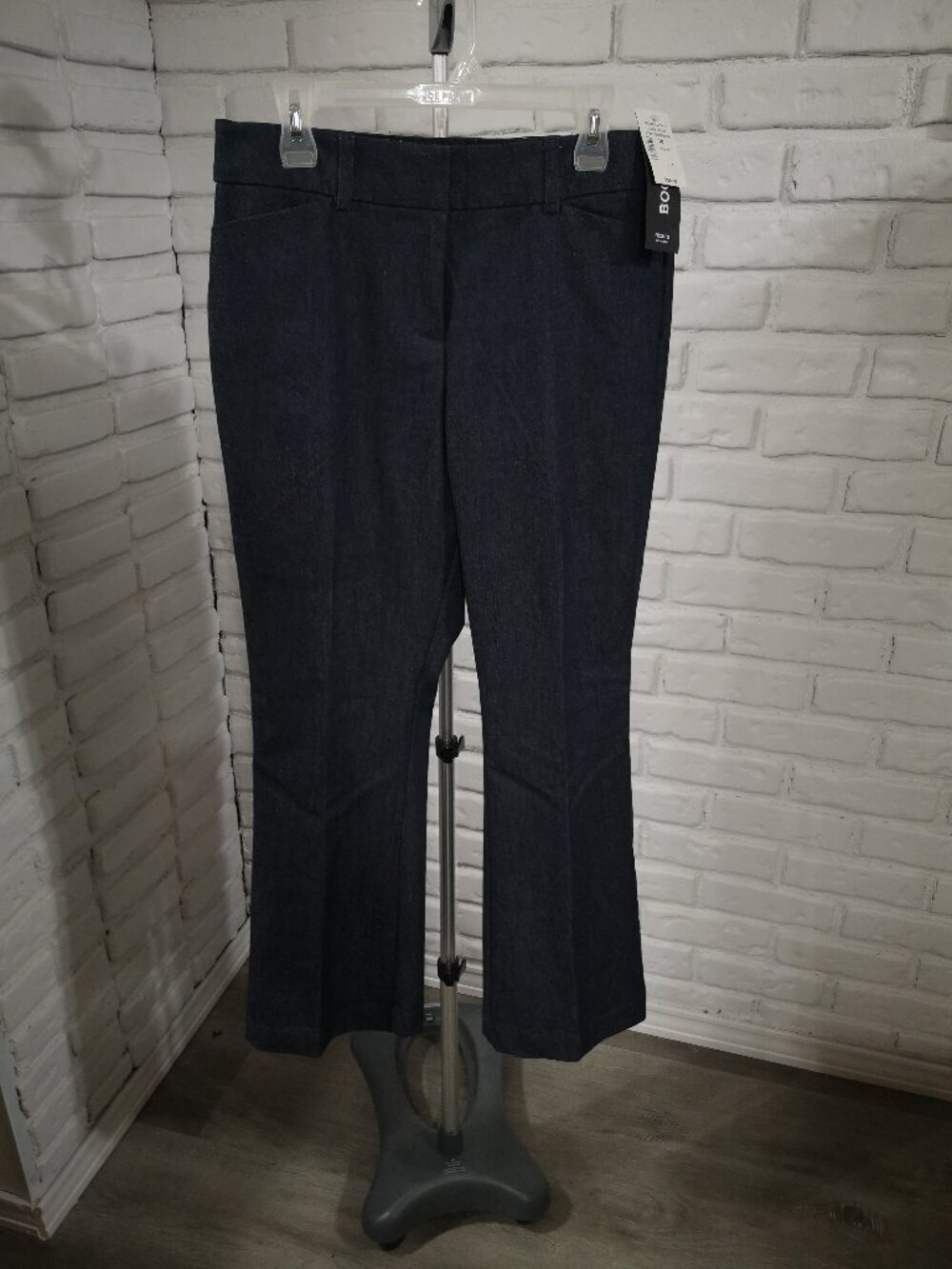 NWT Ricki's Ladies Size 10 Short Navy Custom Fit Waist Bootcut Pants